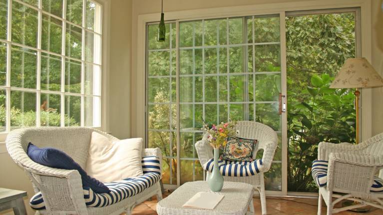 Sunroom-Builders (1)